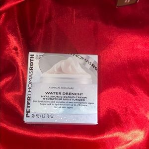 Peter Thomas Roth Water Drench Hyaluronic Cloud